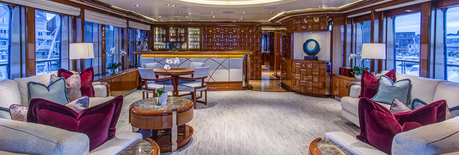 Hakvoort Motor Yacht AMICA MEA