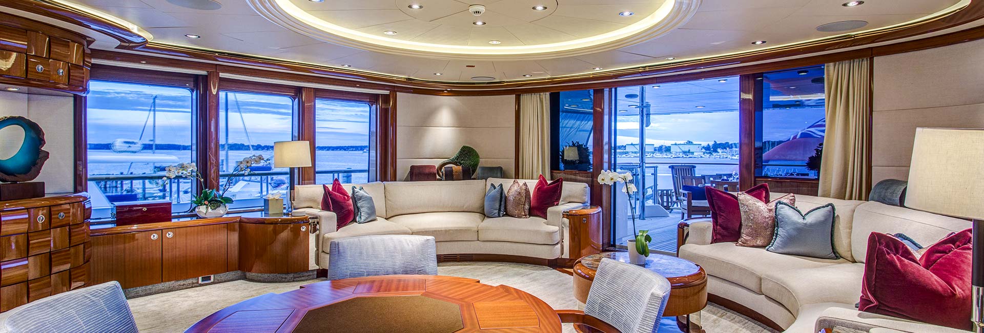 Hakvoort Motor Yacht AMICA MEA