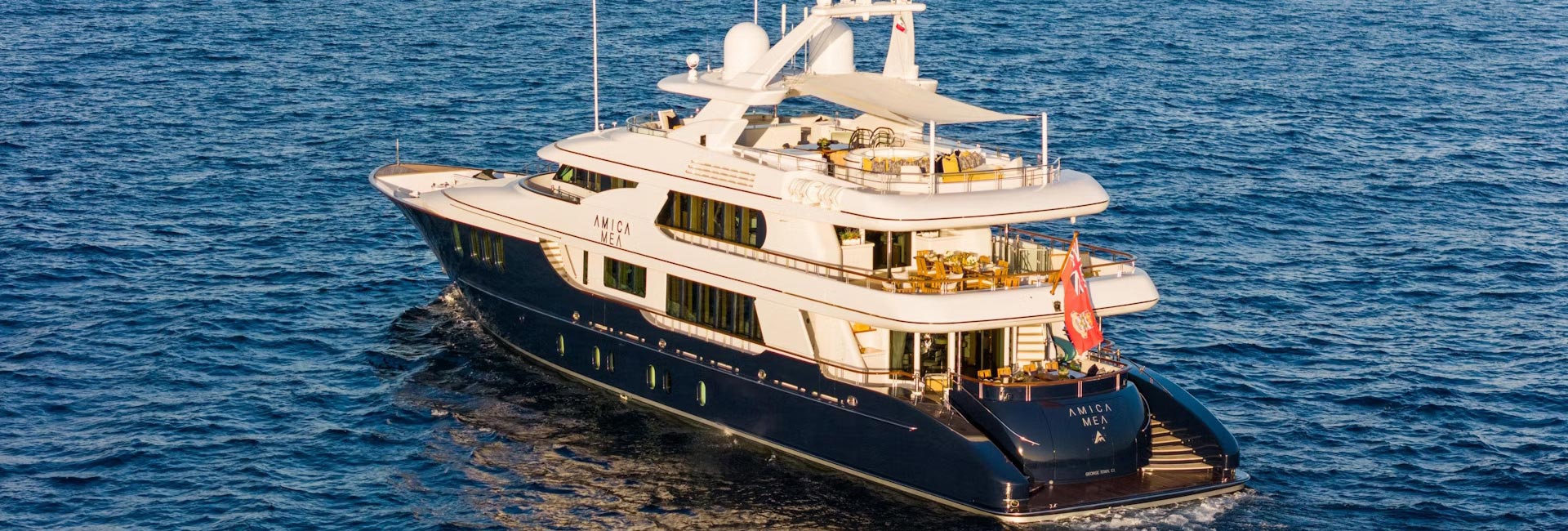 Hakvoort Motor Yacht AMICA MEA